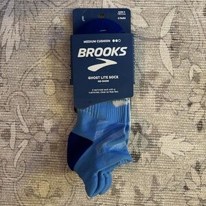 COPY - NWT Brooks Ghost Lite, No-Show Men’s 2 Pack Socks, Size L
